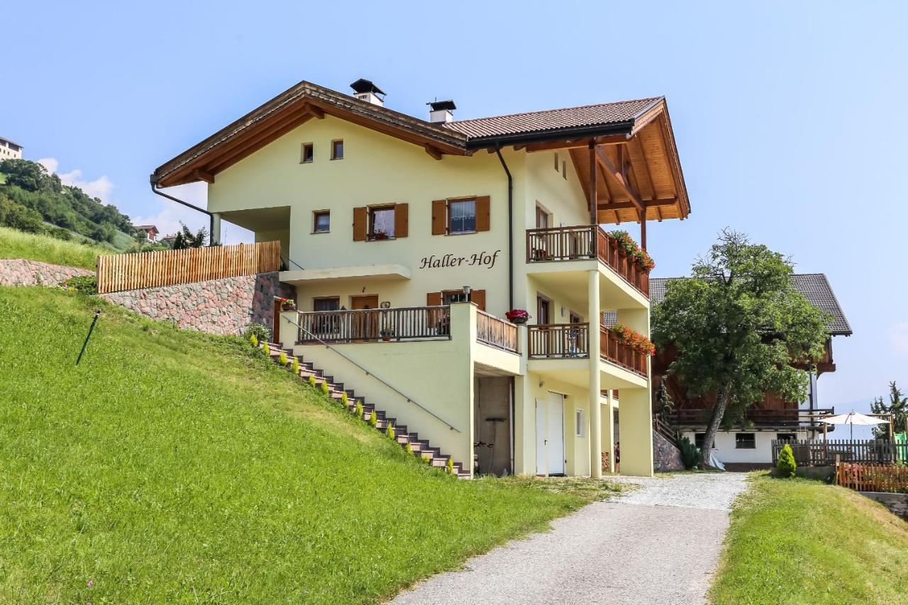 Urlaub Auf Dem Bauernhof Hallerhof Villandro Exterior foto